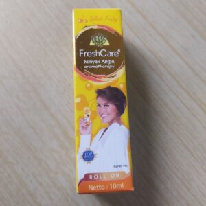 Freshcare Roll On Minyak Angin Splash Fruity 10 ml